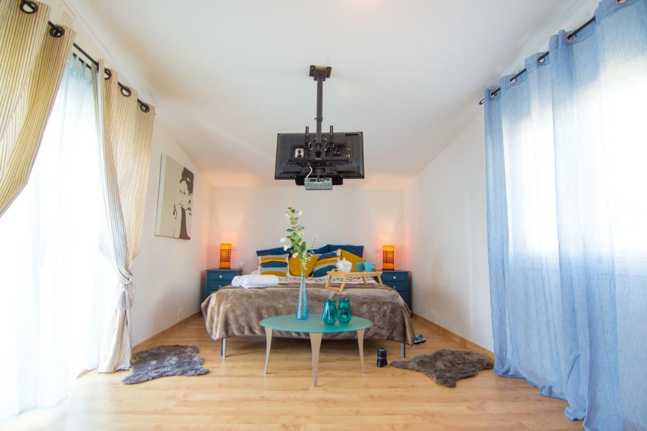 Villa Yvonne,Private Pool,Private Parking 1,7 Km From The Beatch Albufeira Exteriör bild
